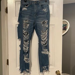 American Eagle mom jeans